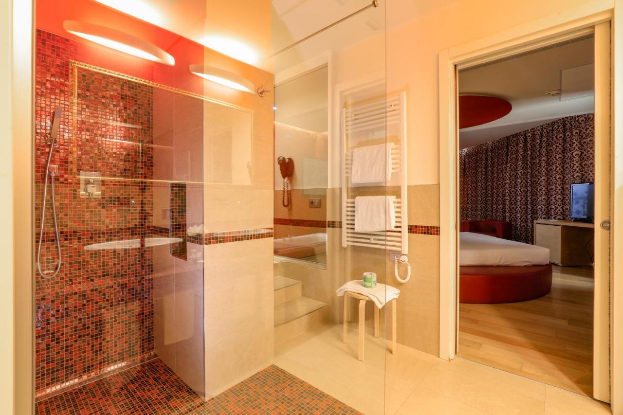 Hotel Glamour Bassano del Grappa Bagian luar foto
