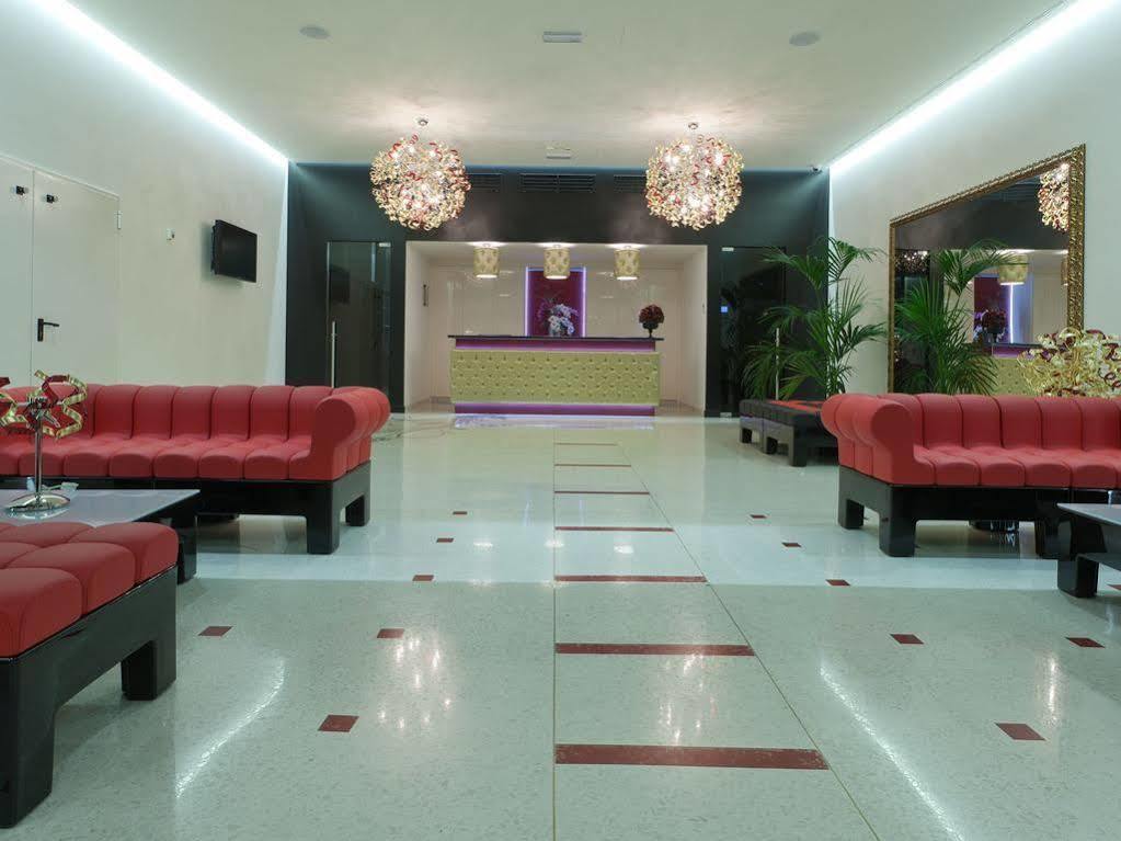 Hotel Glamour Bassano del Grappa Bagian luar foto
